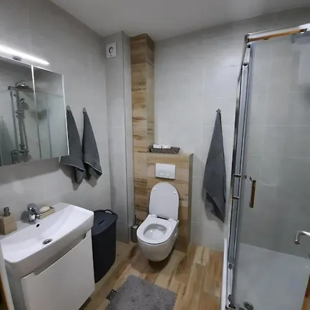 Bulevar - Free Parking Apartment *