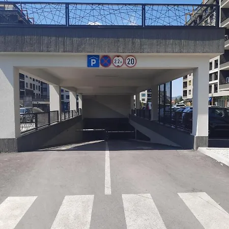 Bulevar - Free Parking شقة سراييفو