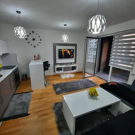 Bulevar - Free Parking Apartmán