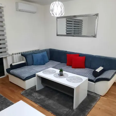 Bulevar - Free Parking