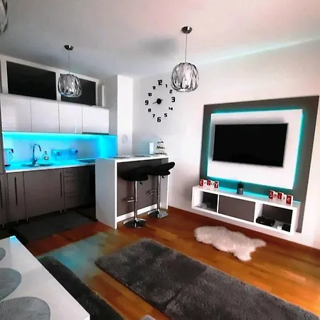 Bulevar - Free Parking سراييفو